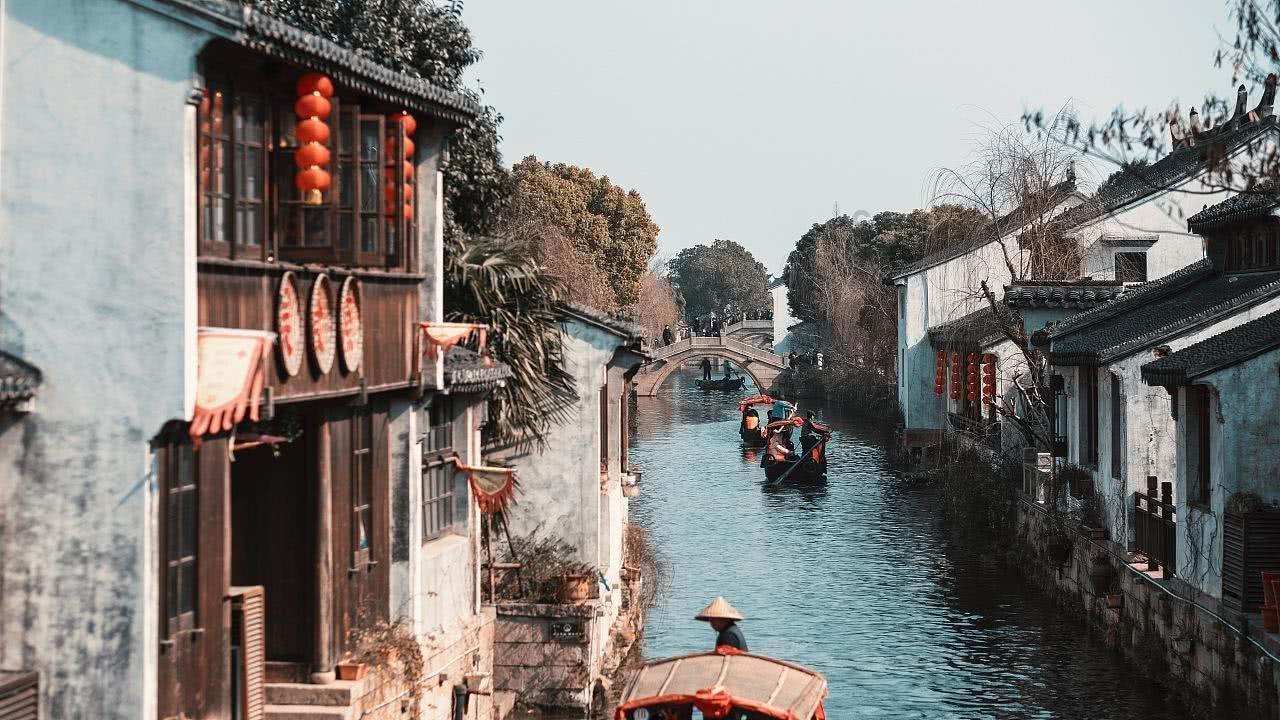 男女谈恋爱可以经常住一起吗？游戏画面